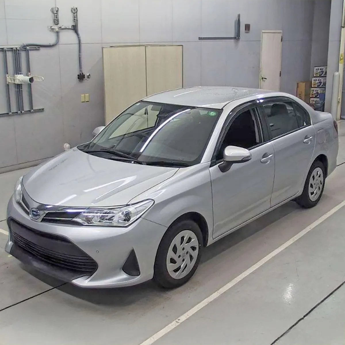 TOYOTA-AXIO-2020-EX-SILVER-015.webp