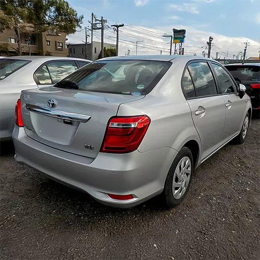 TOYOTA-AXIO-2020-EX-SILVER-010.webp