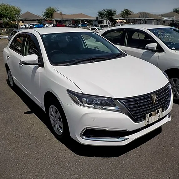 TOYOTA-PREMIO-2019-F-L-WHITE-016.webp