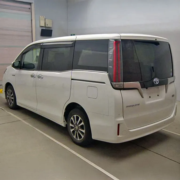 TOYOTA-ESQUIRE-(HYBRID)-2020-GI-PREMIUM-PEARL-013.webp