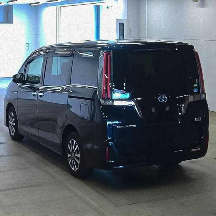 TOYOTA-ESQUIRE-(HYBRID)-2020-GI-PREMIUM-MICA-BLUE-009.webp