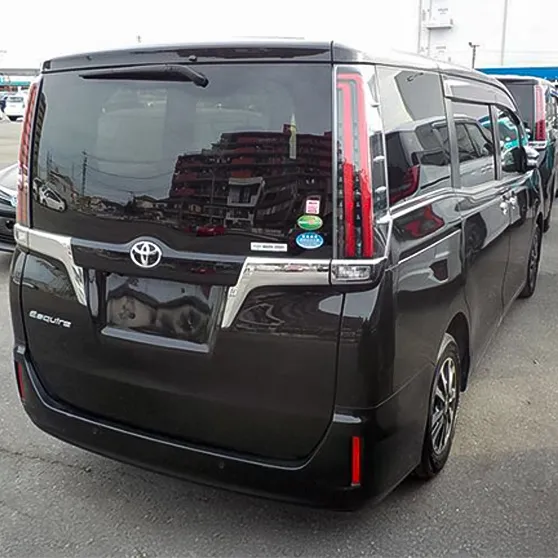 TOYOTA-ESQUIRE-(NON-HYBRID)-2019-GI-BLACK-015.webp