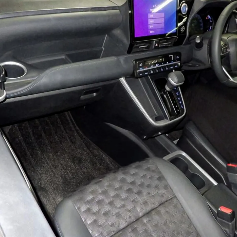 TOYOTA VOXY HYBRID S-Z 2022 S-Z BLACK PURPLE (3).webp