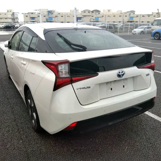 TOYOTA-PRIUS-HYBRID-2020-S-TOURING-PEARL-018.webp