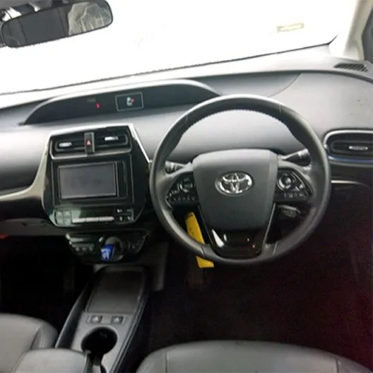TOYOTA-PRIUS-HYBRID-2020-S-TOURING-PEARL-013.webp