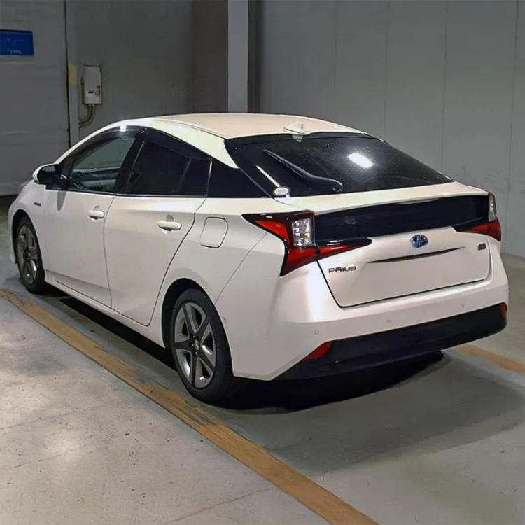 TOYOTA-PRIUS-2020-A-TOURING-SELECTION-PEARL-010.webp