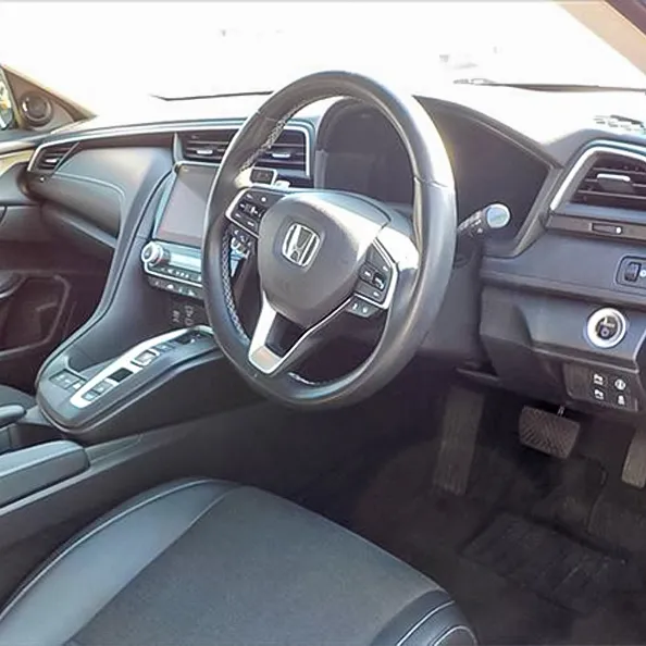 HONDA-INSIGHT-2020-EX-PEARL-013.webp
